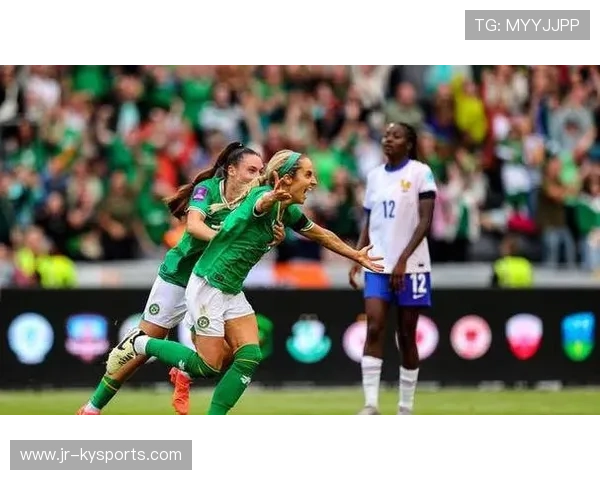 哥伦比亚女足在巴黎奥运会比赛中表现出色，赢得奖牌，哥伦比亚 男足